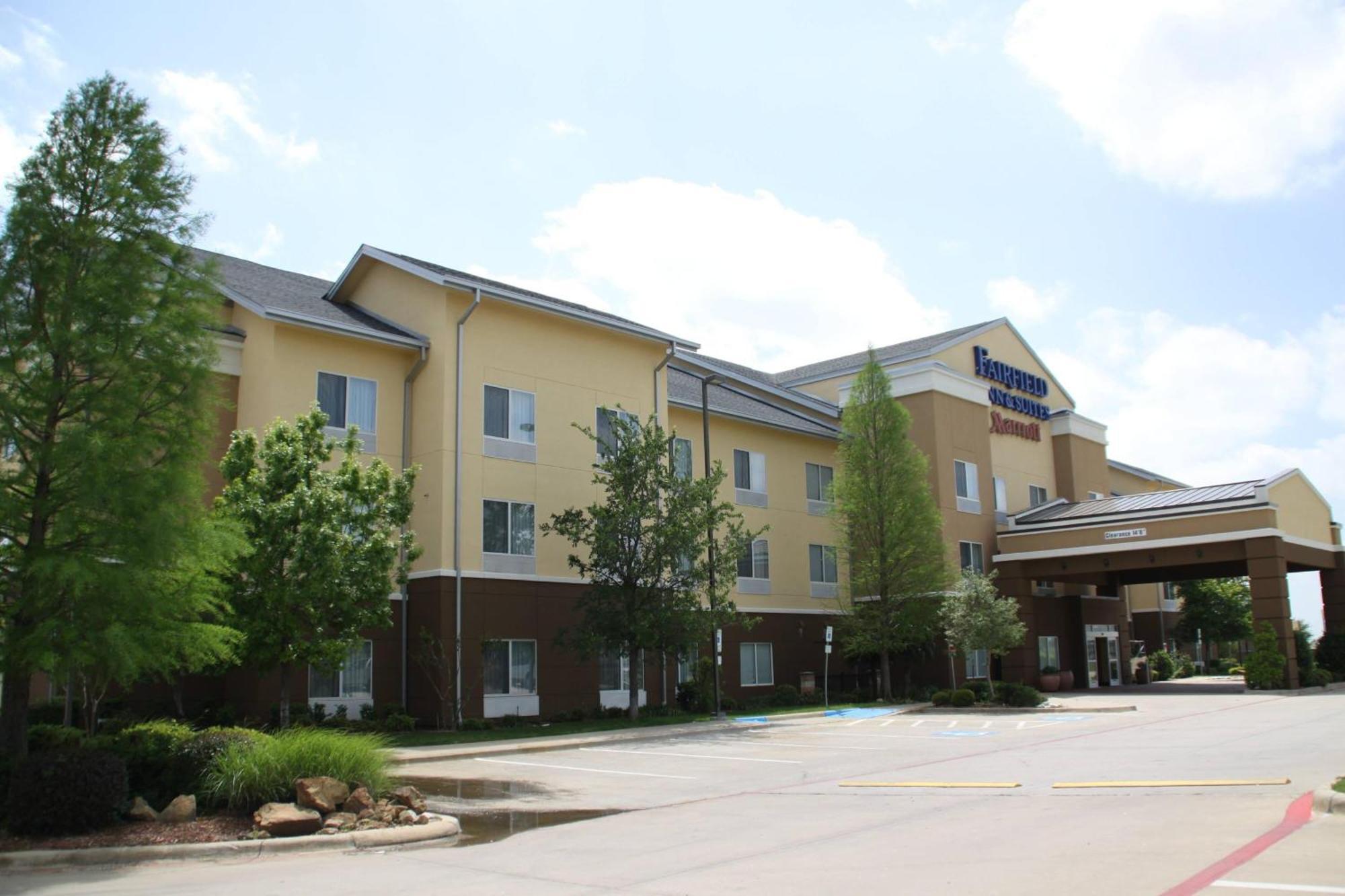 Fairfield Inn & Suites Denton Exterior foto